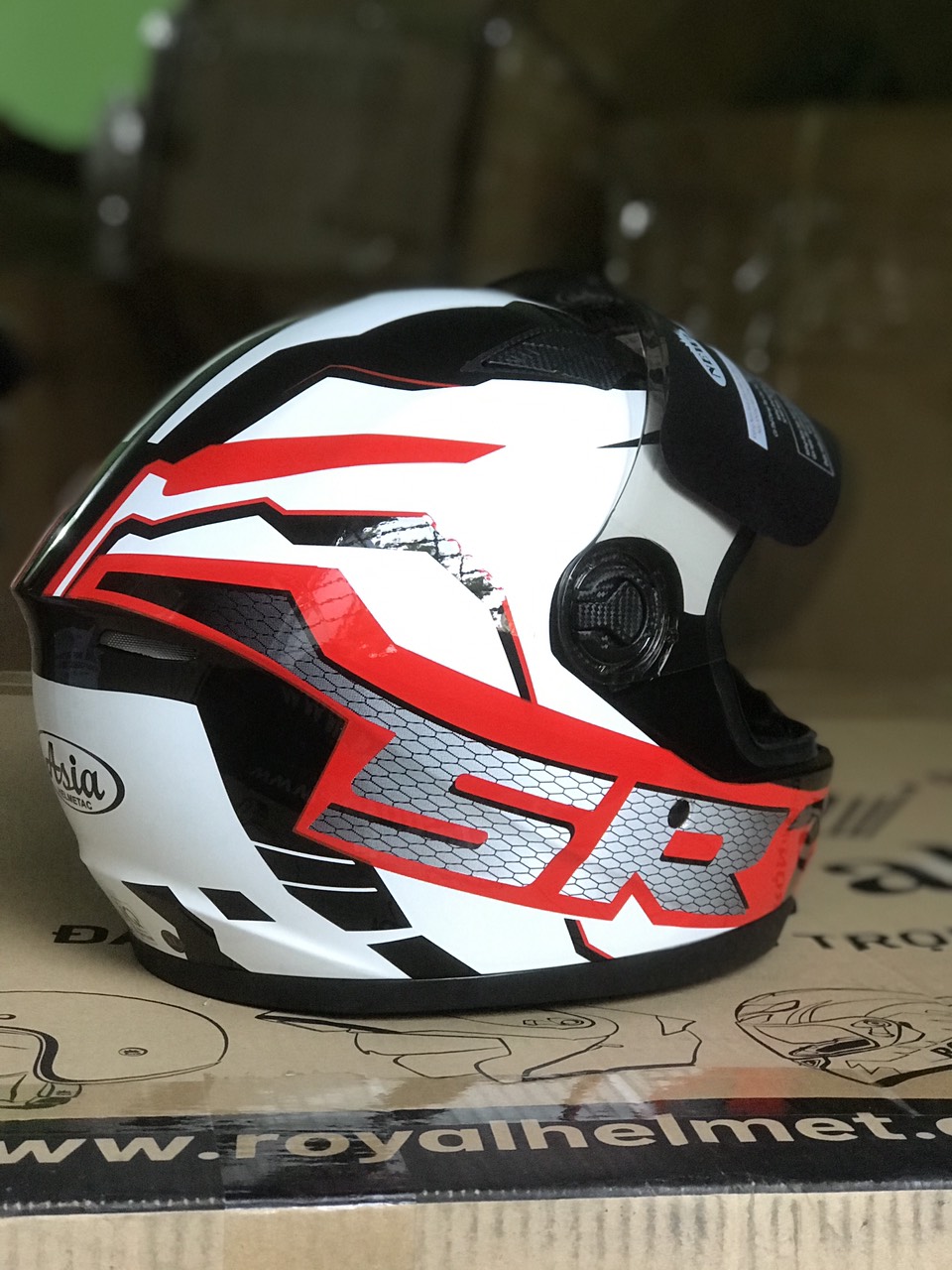 [HCM]Nón bảo hiểm fullface Asia MT-136 tem SRT  ĐEN ĐỎ