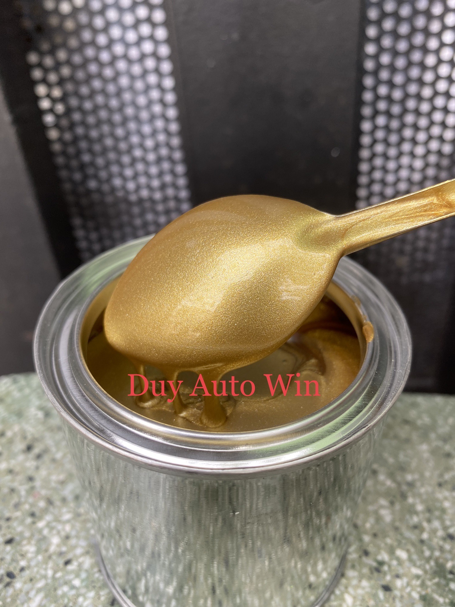 Sơn màu vàng đồng mâm honda vario, winner,... - Sơn 1k ô tô xe máy