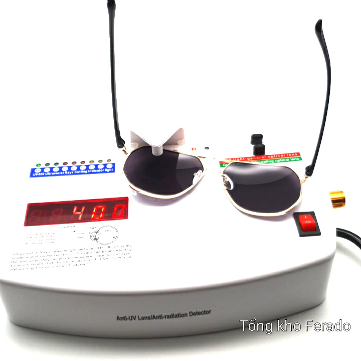 Kính mắt nam thời trang chống tia UV
