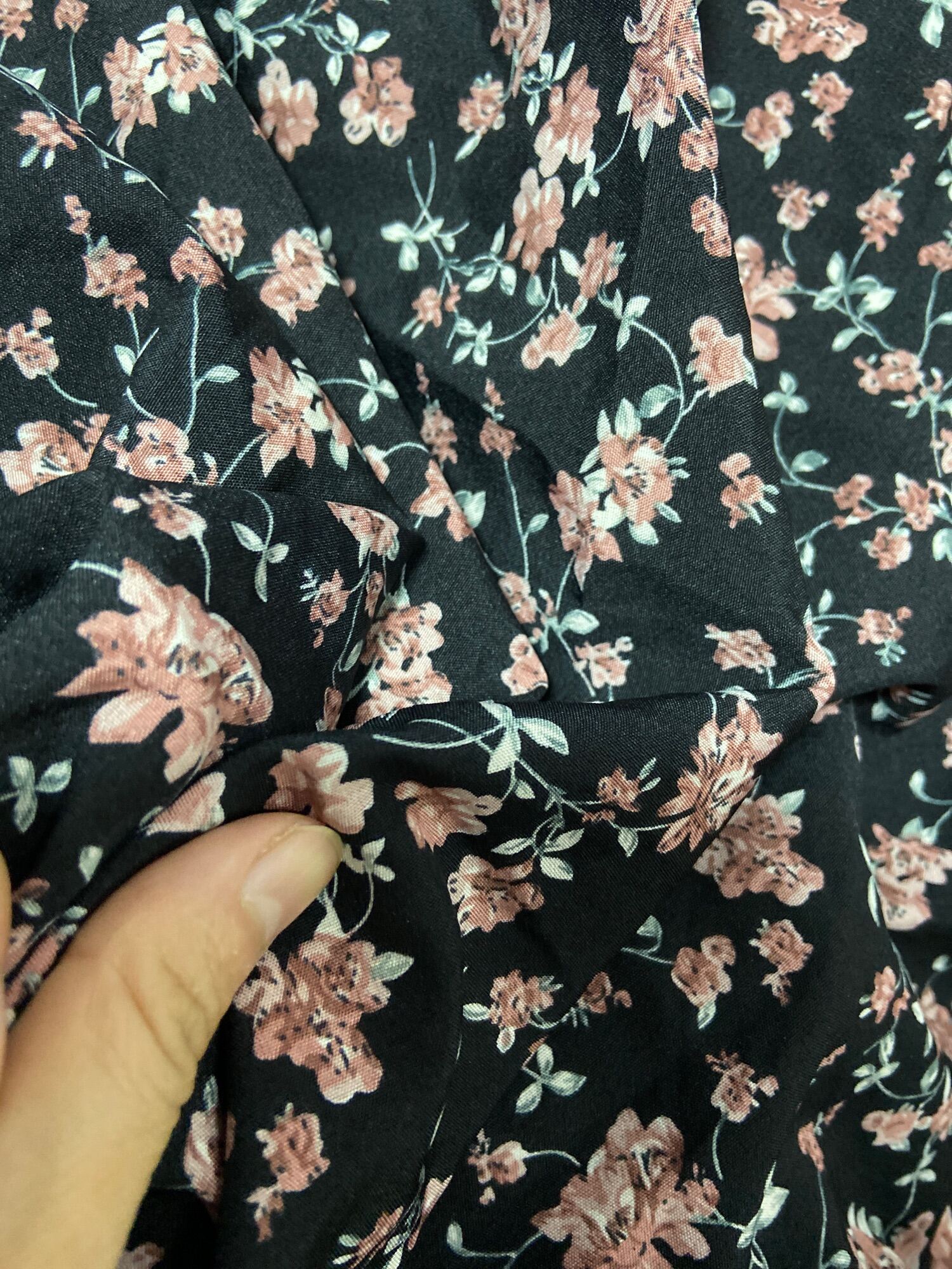 1m vải lụa hoa nhí suông mềm giản nhẹ khổ 1m5(230)