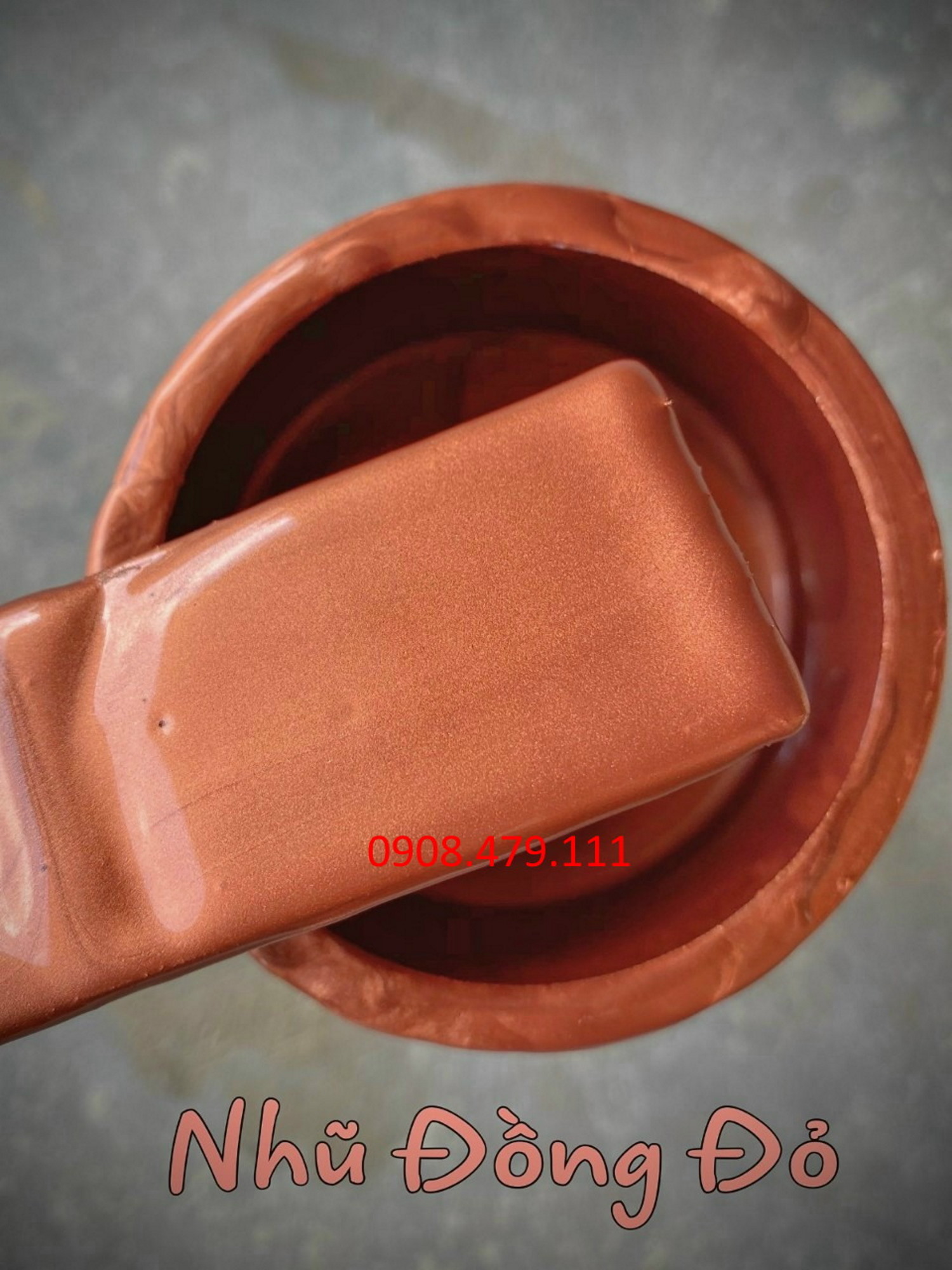Sơn nhũ.