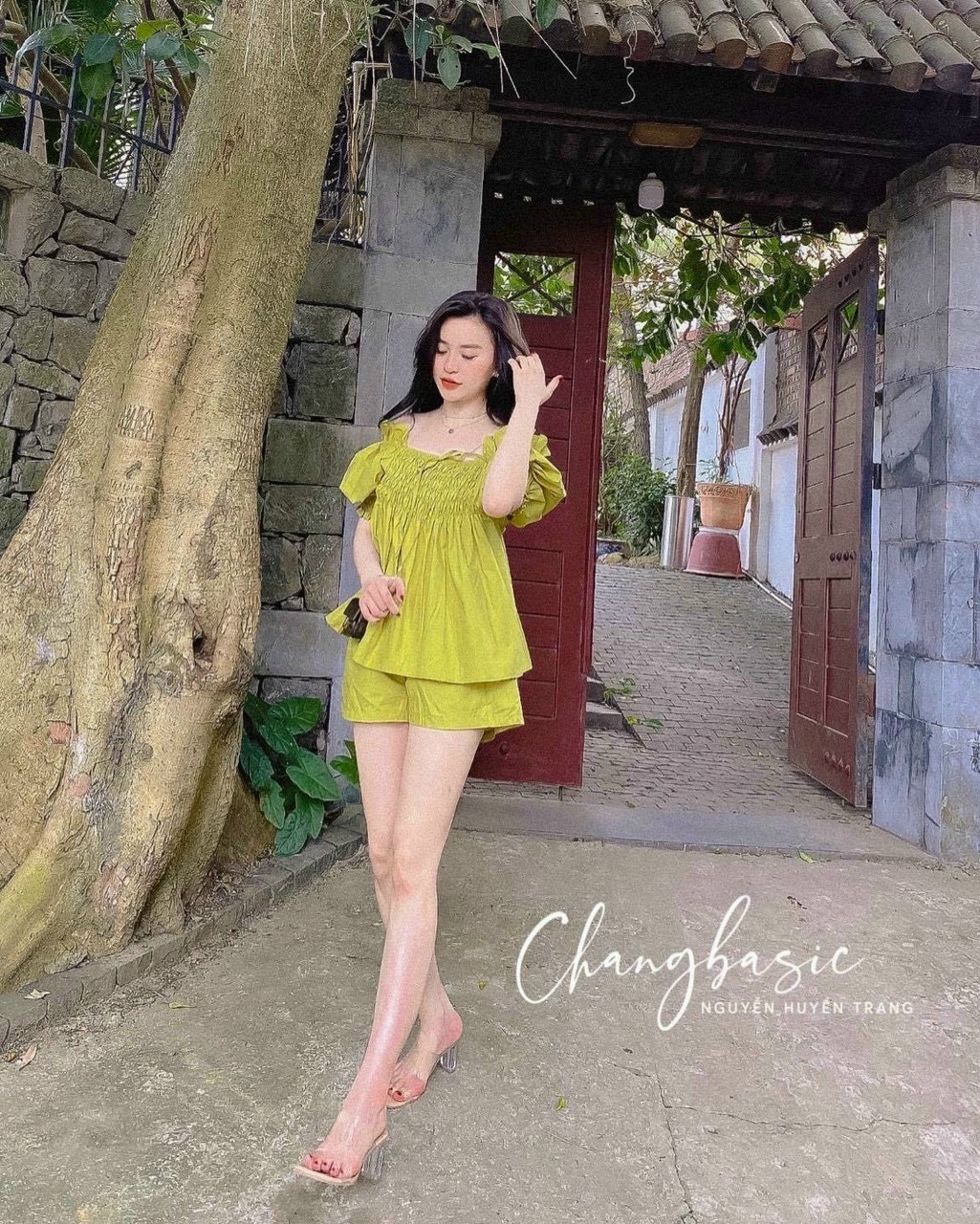 Sét Bộ Thô Lụa Chun Ngực Màu Lạ Đẹp ,Chất Thô Lụa Mềm Mại