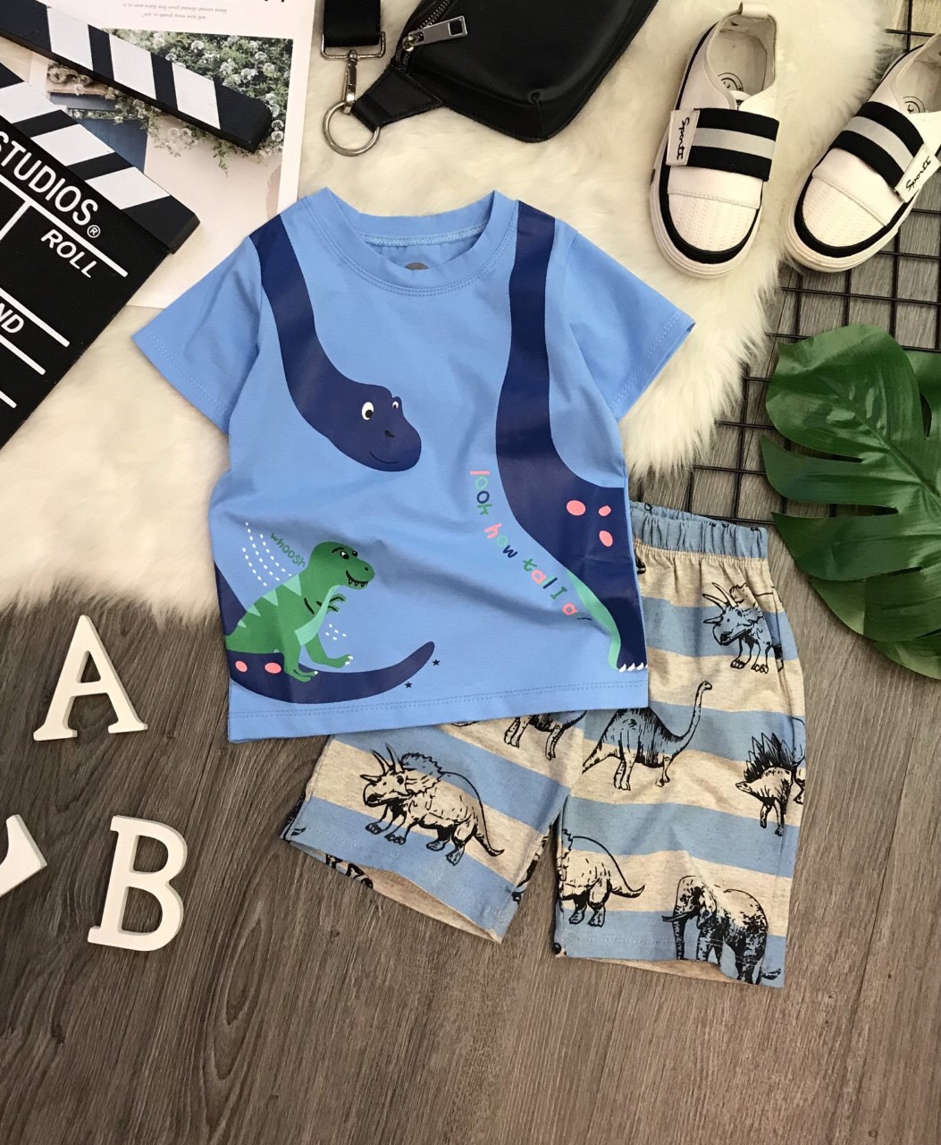 SÉT THUN BÉ TRAI IN HÌNH KHỦNG LONG