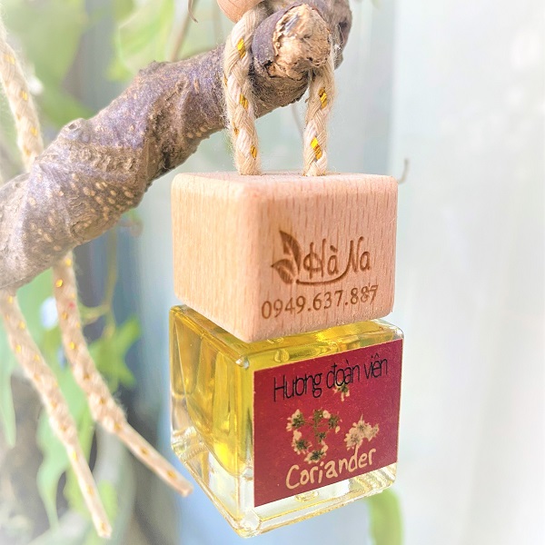 Tinh Dầu Treo Mùi Già Hà Na