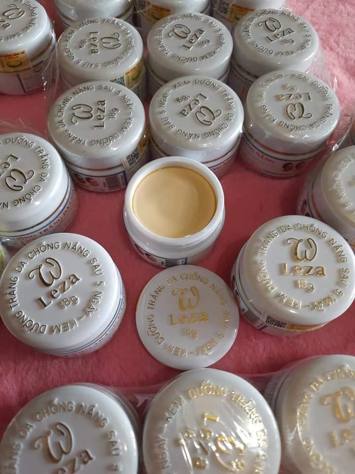 kem dưỡng trắng da wleza 18g ( trắng )