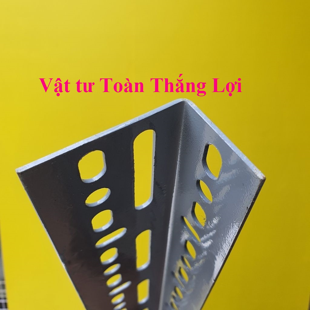 ( Dài từ 30cm đến 60cm ) Sắt V lỗ đa năng V4x4cm hoặc V3x5cm