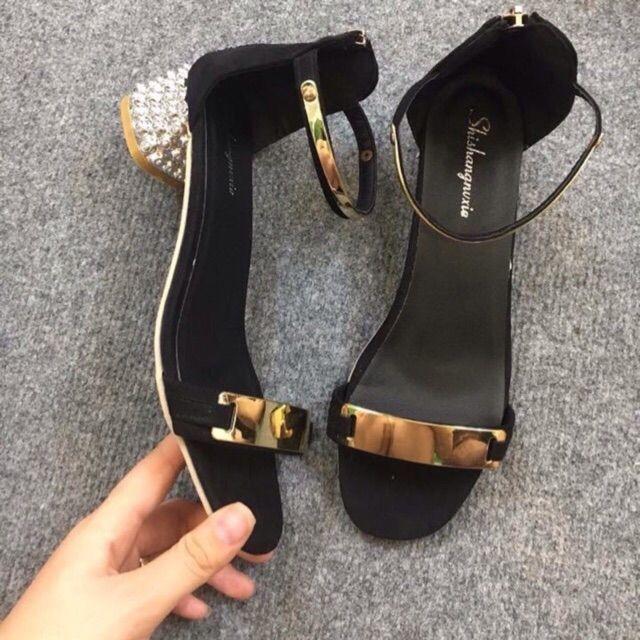 Sandal 5 phân da lộn quai ngang nẹp vàng