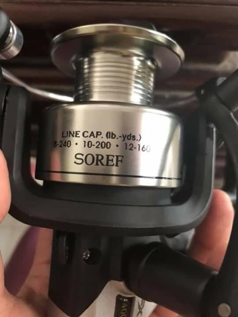 Máy câu Shimano FX 4000FB  (cam kết bán hàng chất lượng có bảo hành)