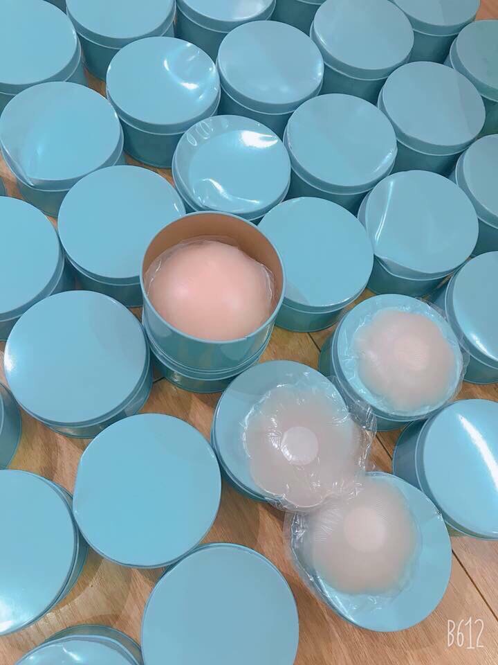 [HCM]Dán nhũ hoa silicon hộp thiếc ( 5 cặp/ hộp)