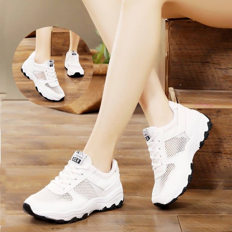 Mùa xuân và mùa hè giày lưới nhỏ màu trắng thoáng khí giày thể thao thông thường của phụ nữ phiên bản Hàn Quốc của học sinh trung học cơ sở giày nội trú giày chạy bộ nữ