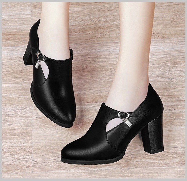 Giày boot gót vuông bán nguyệt da mềm 7f