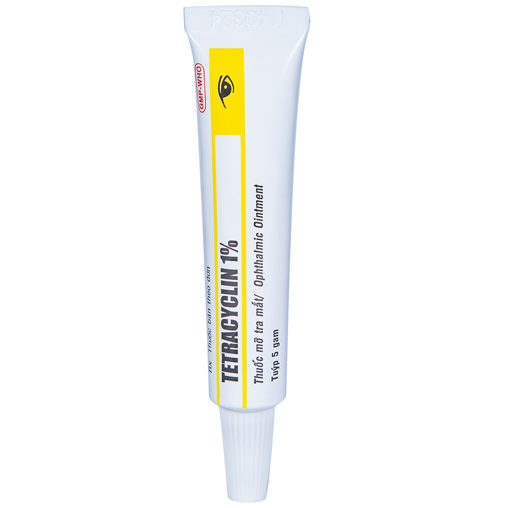 Dung dịch nhỏ mắt Eskar lọ 15ml.