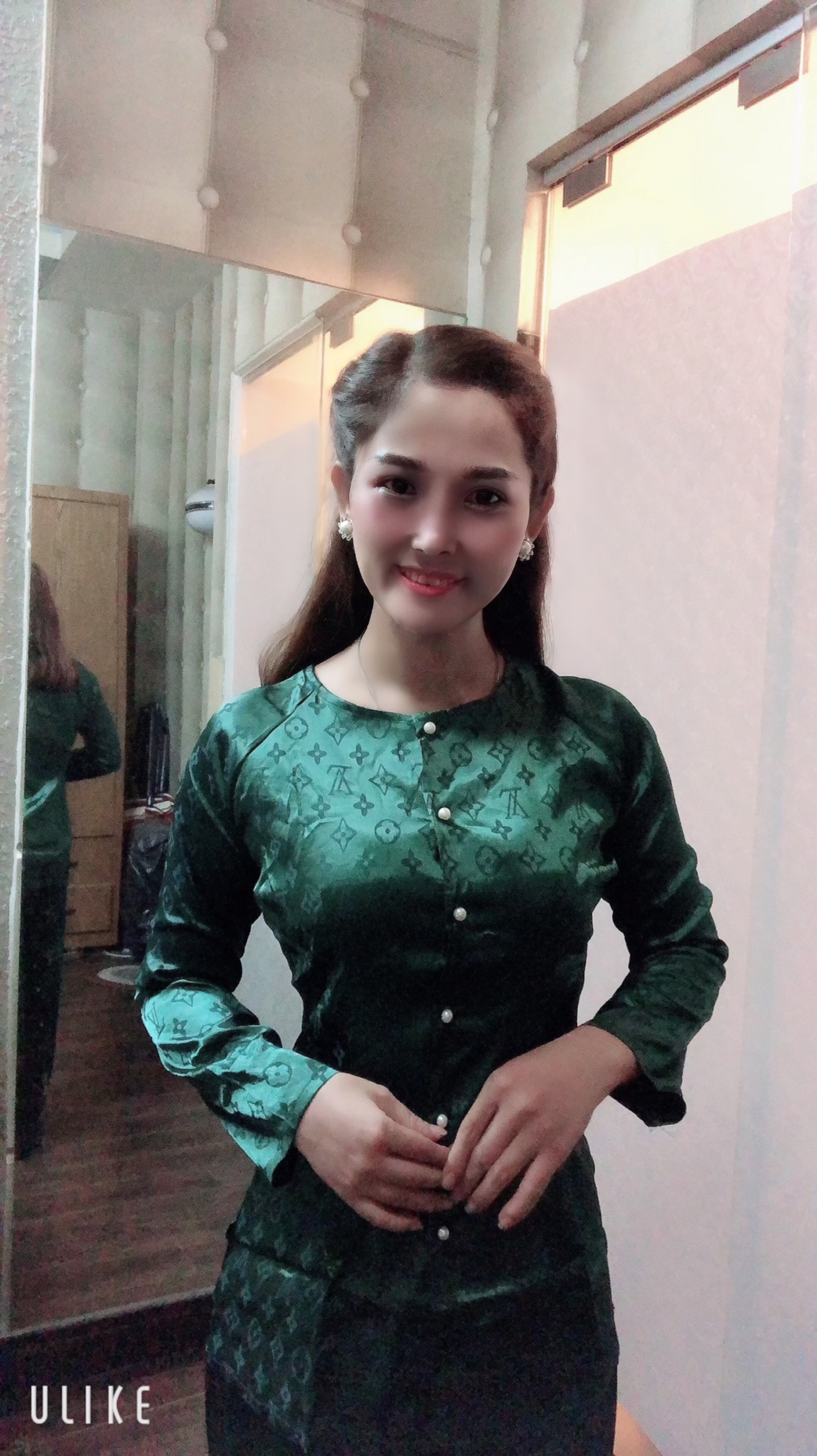 SÉT ÁO BÀ BA GẤM L*V (KÈM QUẦN )