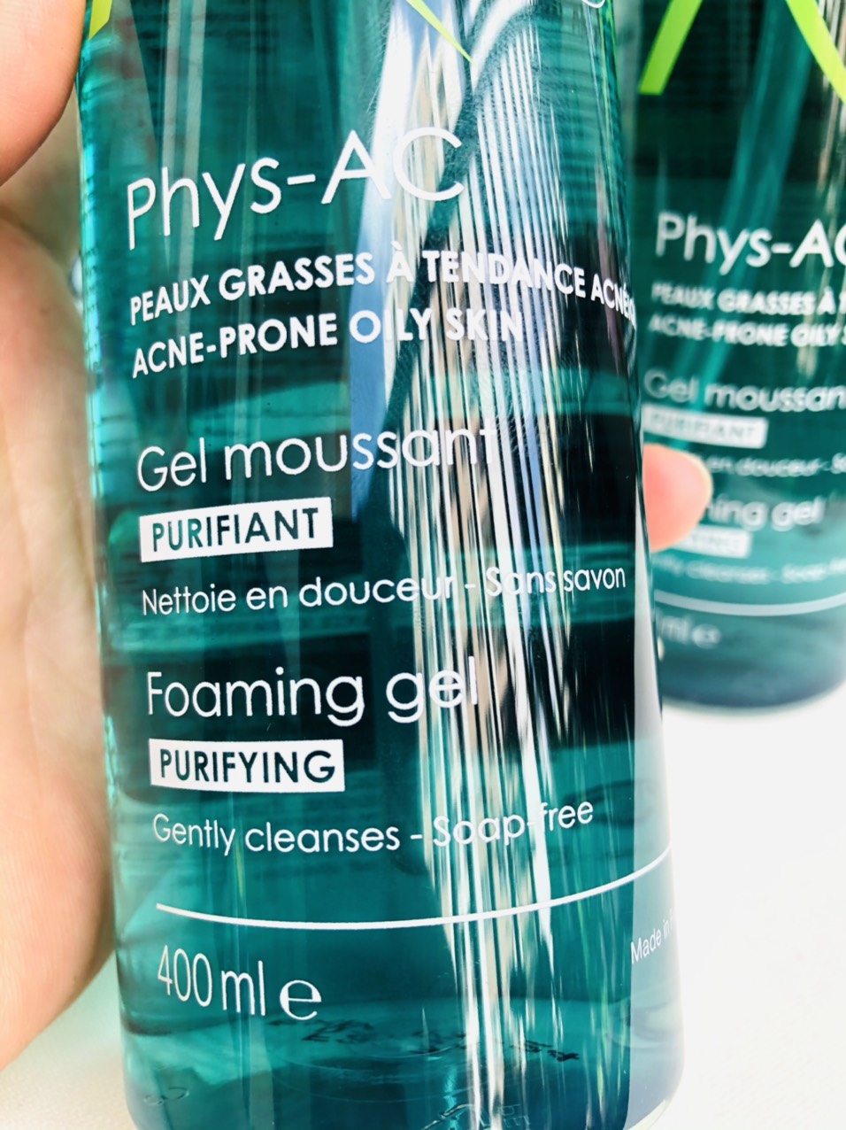 Sữa rửa mặt da dầu mụn Aderma Phys-AC Gel moussant 400ml