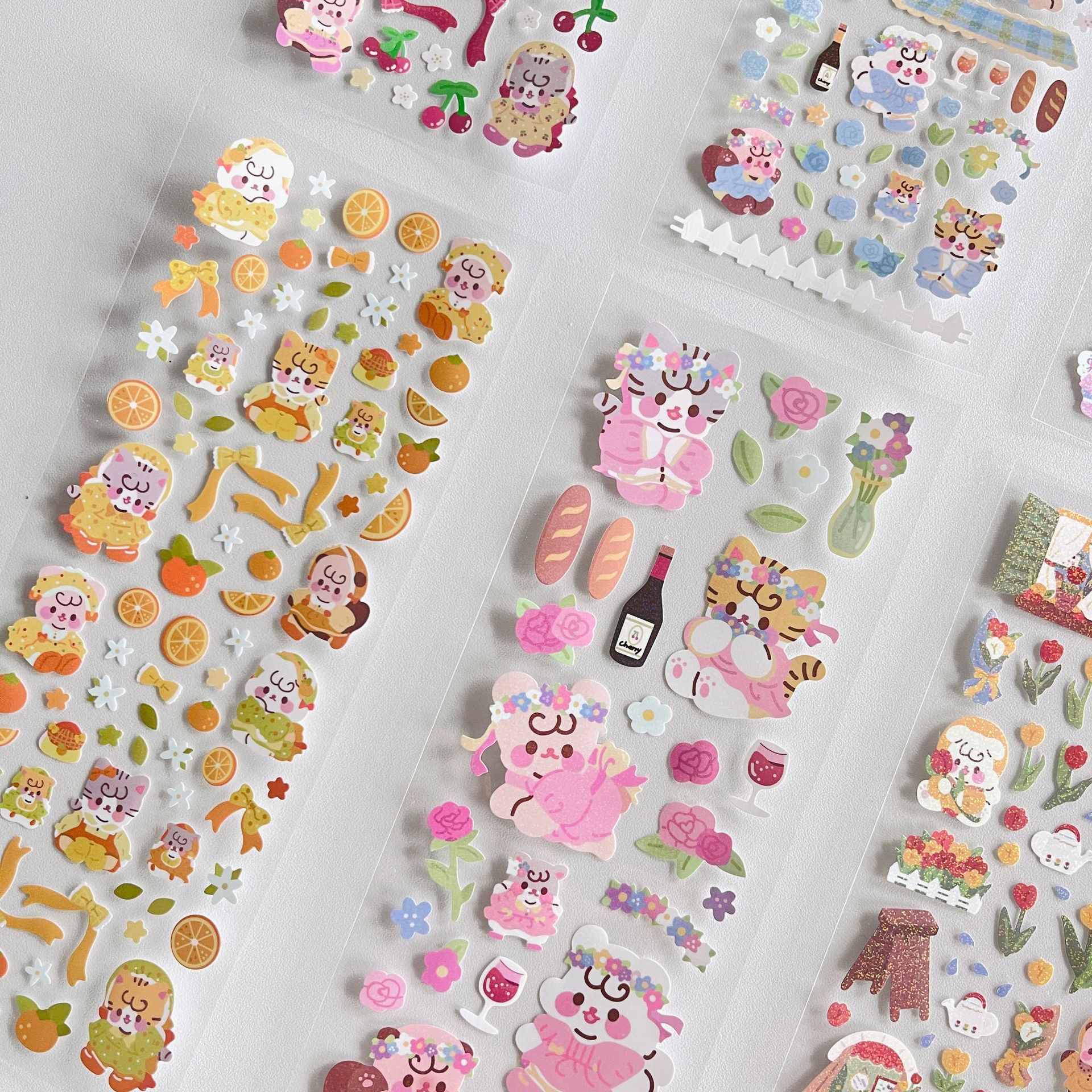 Tấm sticker PVC làng động vật dễ thương
