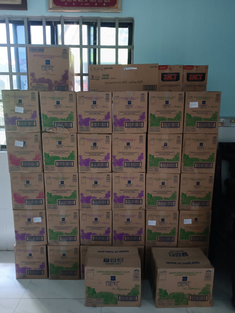 Nước giặt Essence 3,5L (3500ml) nhập khẩu Thái Lan