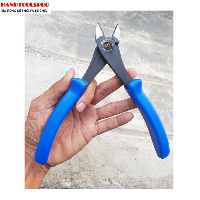 Kìm cắt 8 inch Kingtony 6231-08 ( HÃNG ĐỔI MODEL NEW 2025 6232-08)