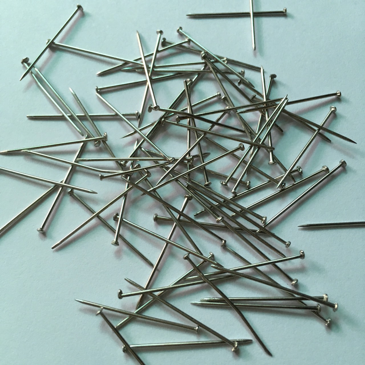 120 đinh ghim pins dài 2.5cm thân kim 0.8mm