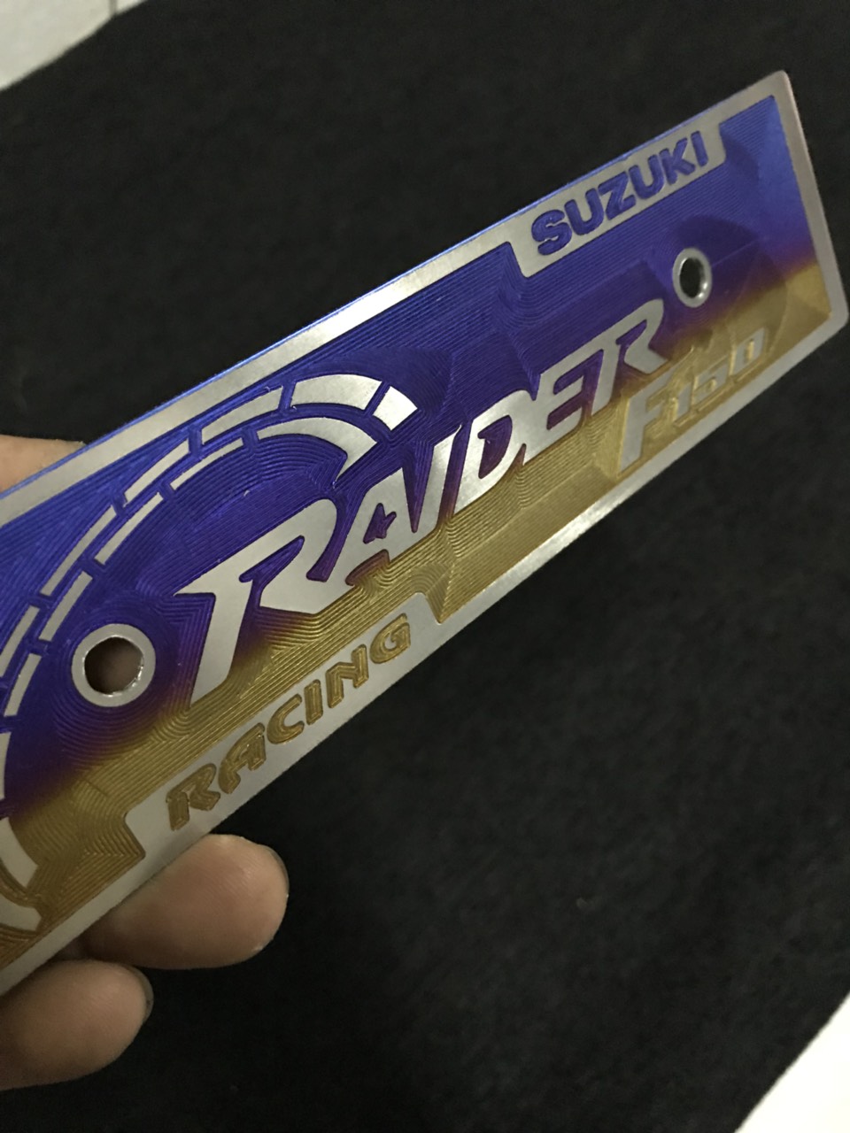 BẢNG TÊN RAIDER TITAN 3D