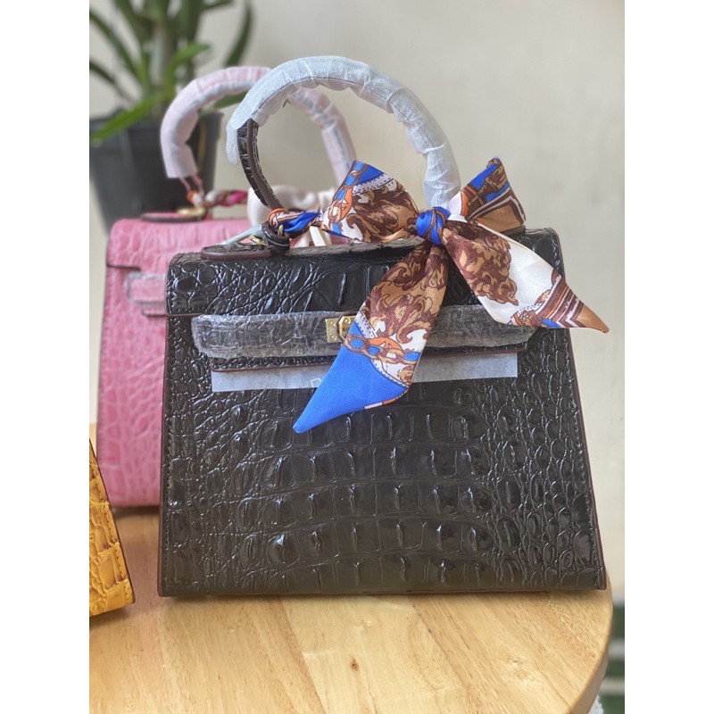 Túi HM dập vân size 25