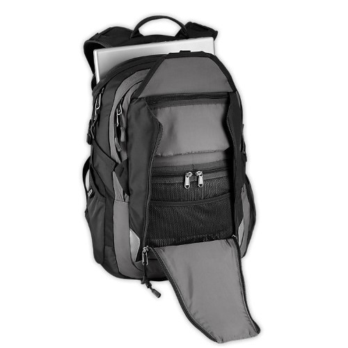 Balo du lịch cỡ lớn The North Face Surge nhiều ngăn rộng rãi để được rất nhiều đồ mang đi du lịch 3 đến 4 ngày, chất liệu vải chống thấm nước, có ngăn laptop 15 inch