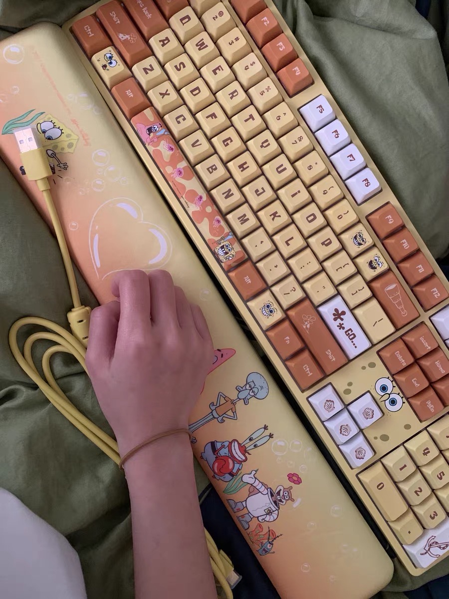 Bàn phím cơ AKKO 5108S phiên bản giới hạn SpongeBob có LED RGB hotswap keycap JDA