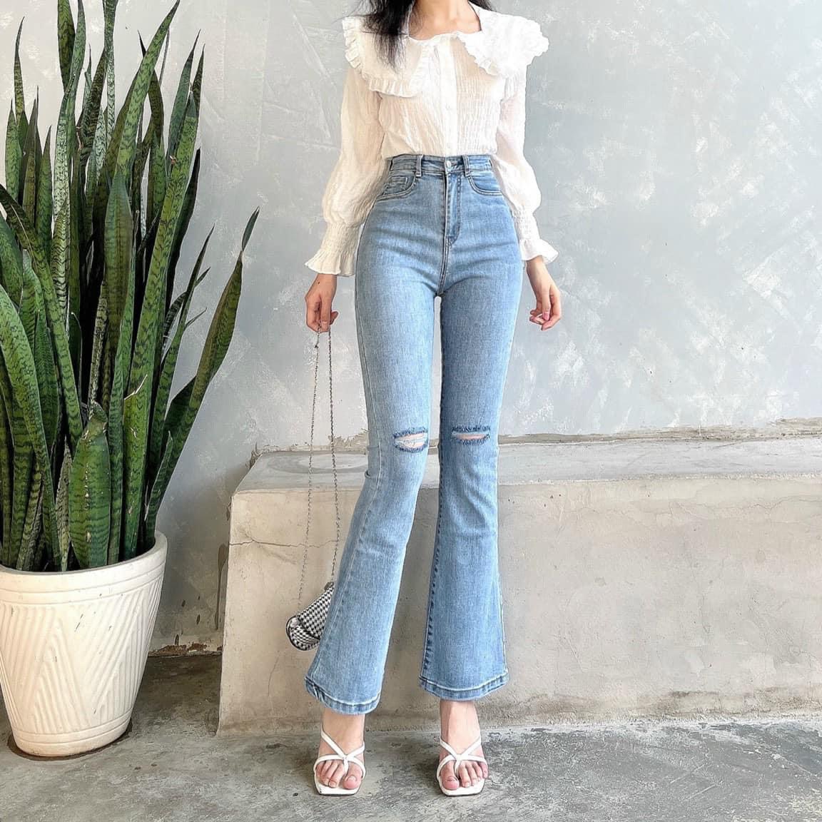[HCM]QUẦN ỐNG LOE NỮ RÁCH GỐI LƯNG CAO VẢI DENIM CO GIÃN TỐT ➜ ➜ ➜ TÔN EO + KHOE ĐƯỜNG CONG CƠ THỂ