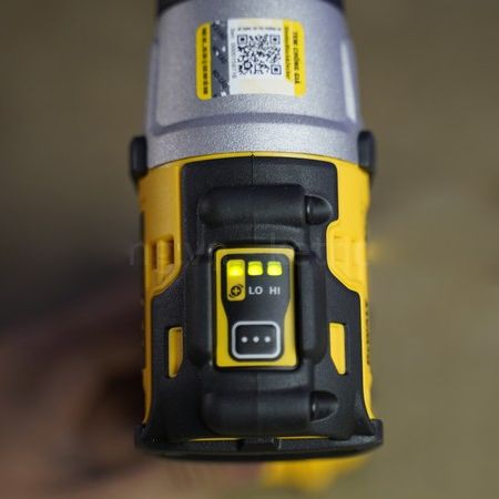 [HCM]Máy vặn vít 10.8/12V Max Brushless Dewalt DCF801 ( Body và Combo ) - Chính Hãng DCF801