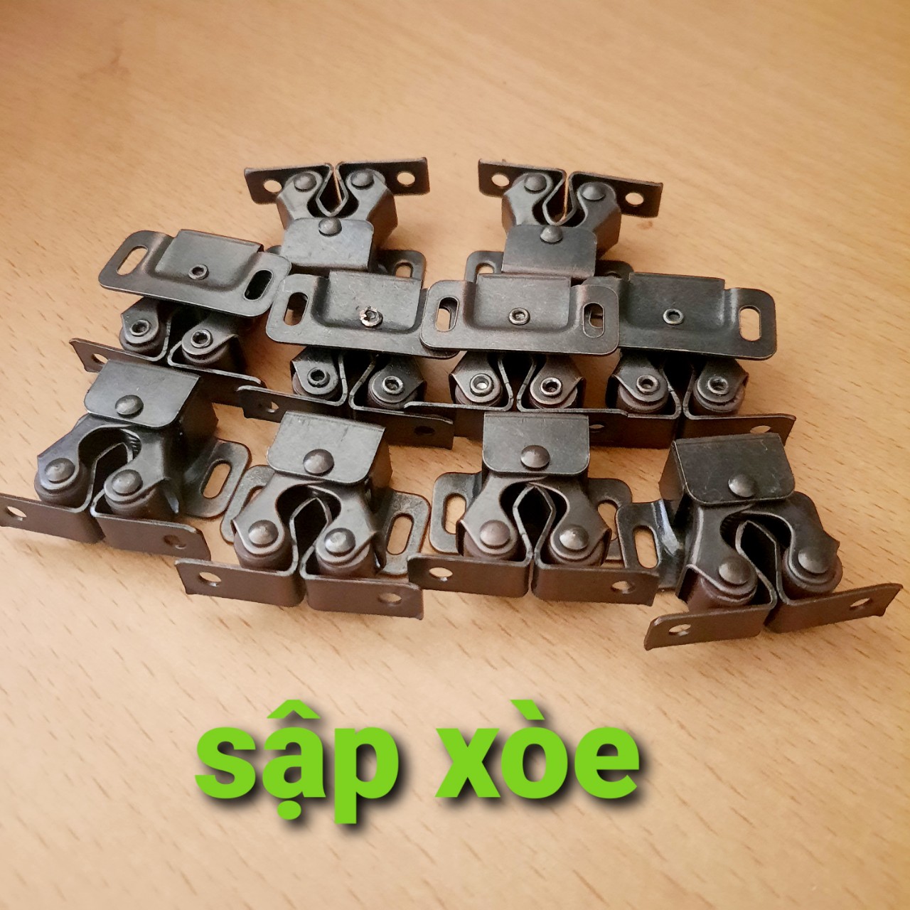 combo 10 chốt sập cánh tủ, hít cua, sập xòe