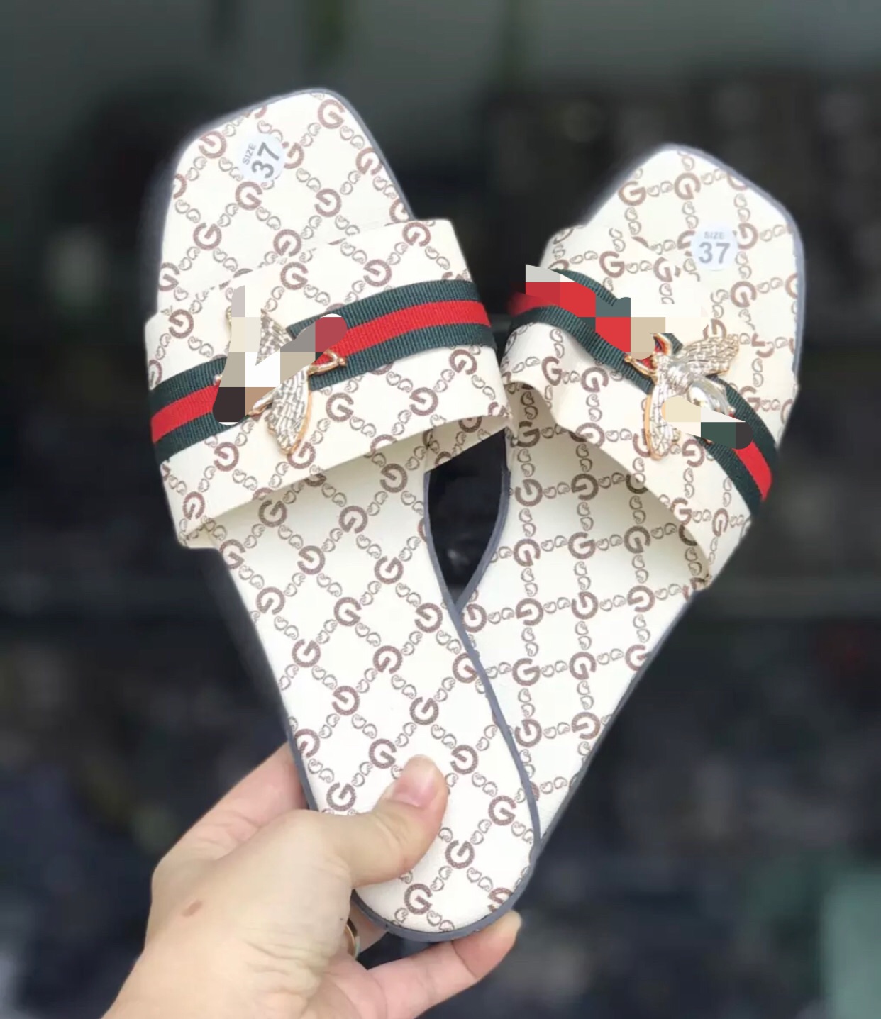 Dép lê quai ngang gắn ong rằn ri cực hot, dép nữ giá rẻ