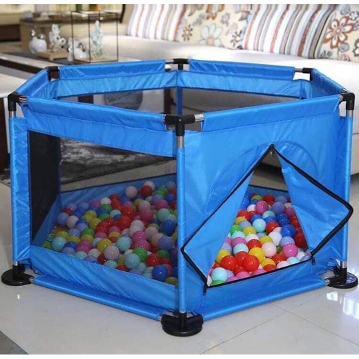 Strapless ball for baby