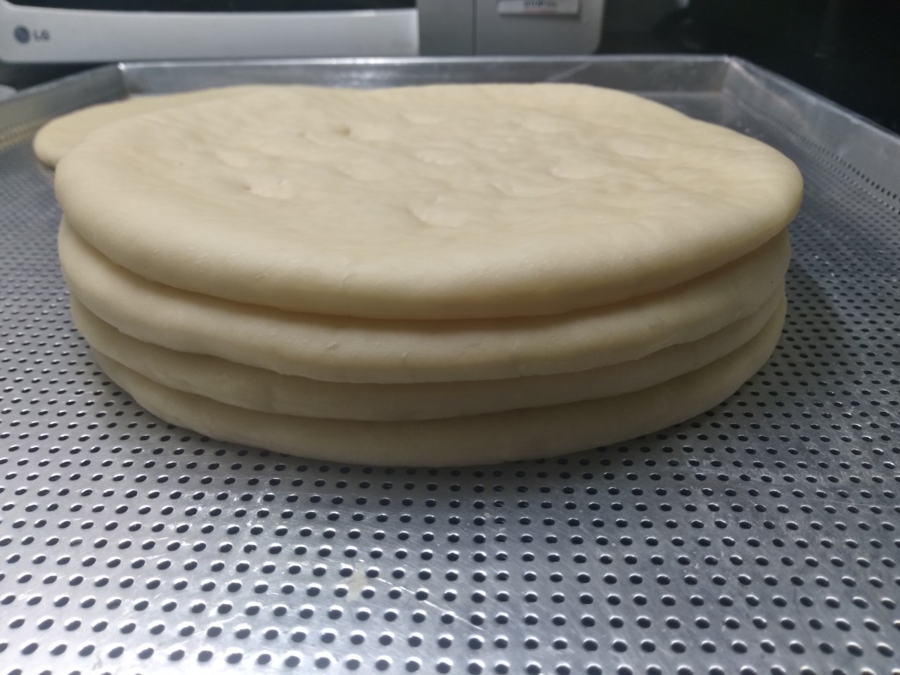 Đế pizza 18cm set 5 cái
