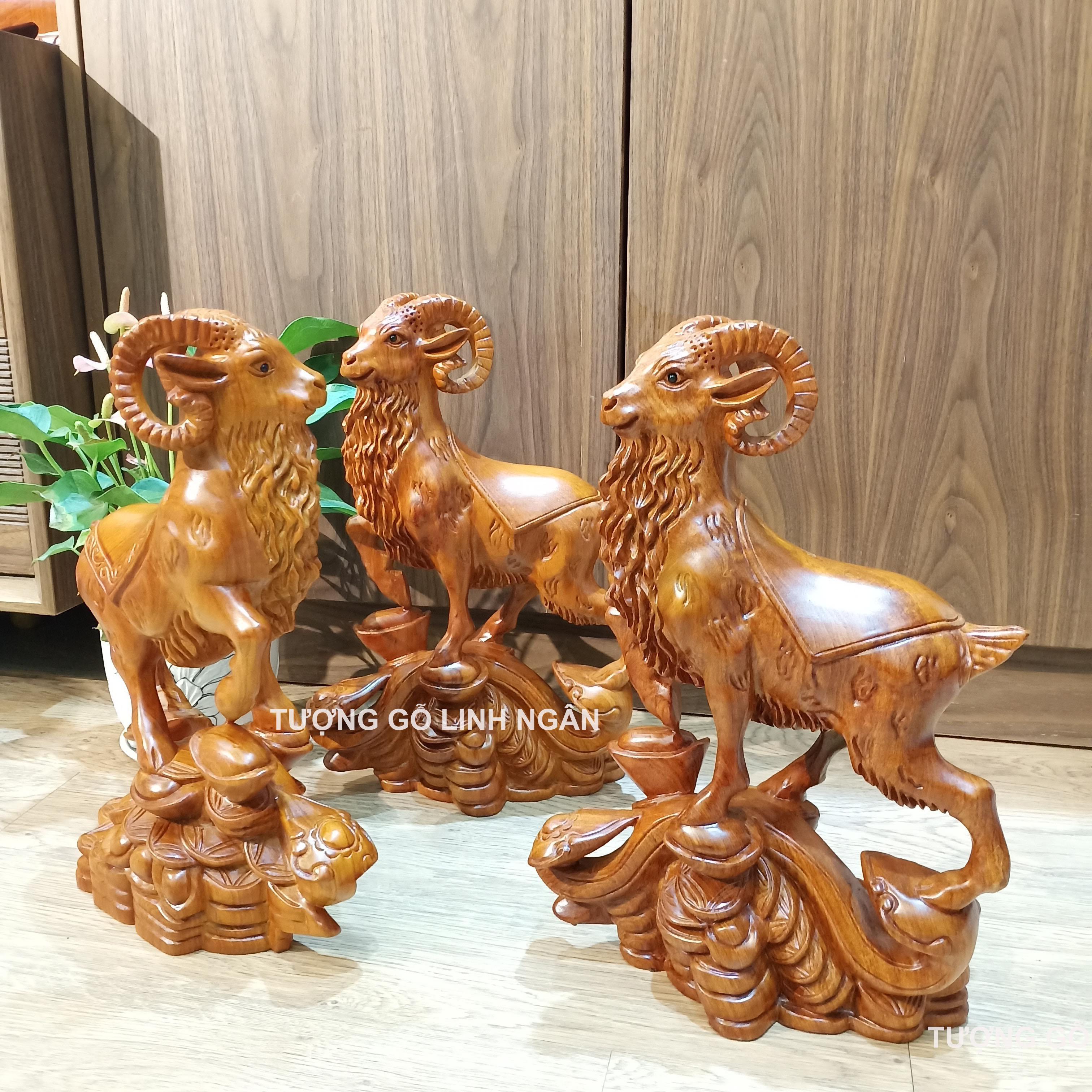 Tượng Dê gỗ hương cao 40 cm