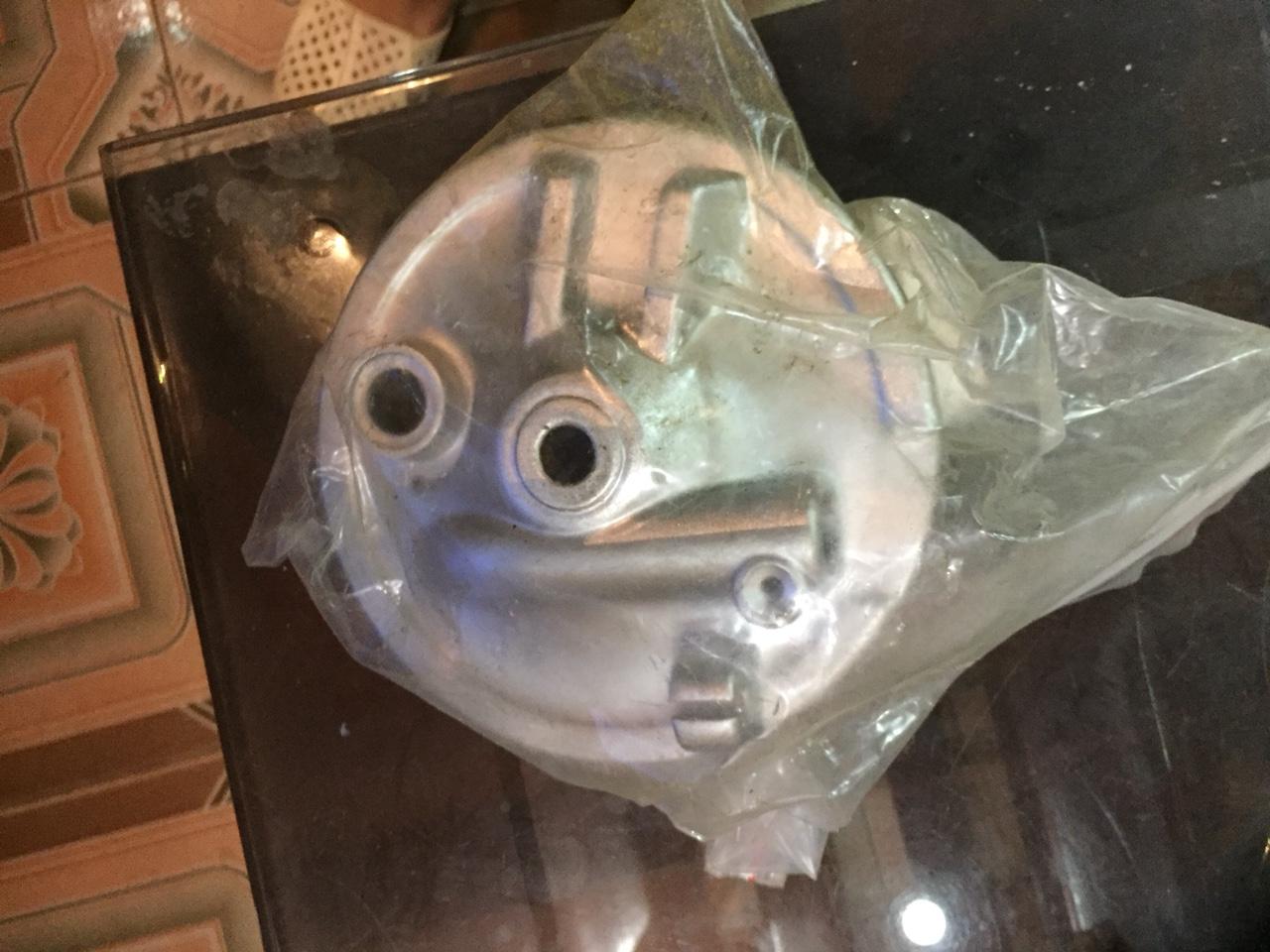 Đùm Phanh Trước Honda Cub, Win ... (Kèm Bánh Răng Công Tơ Mét)