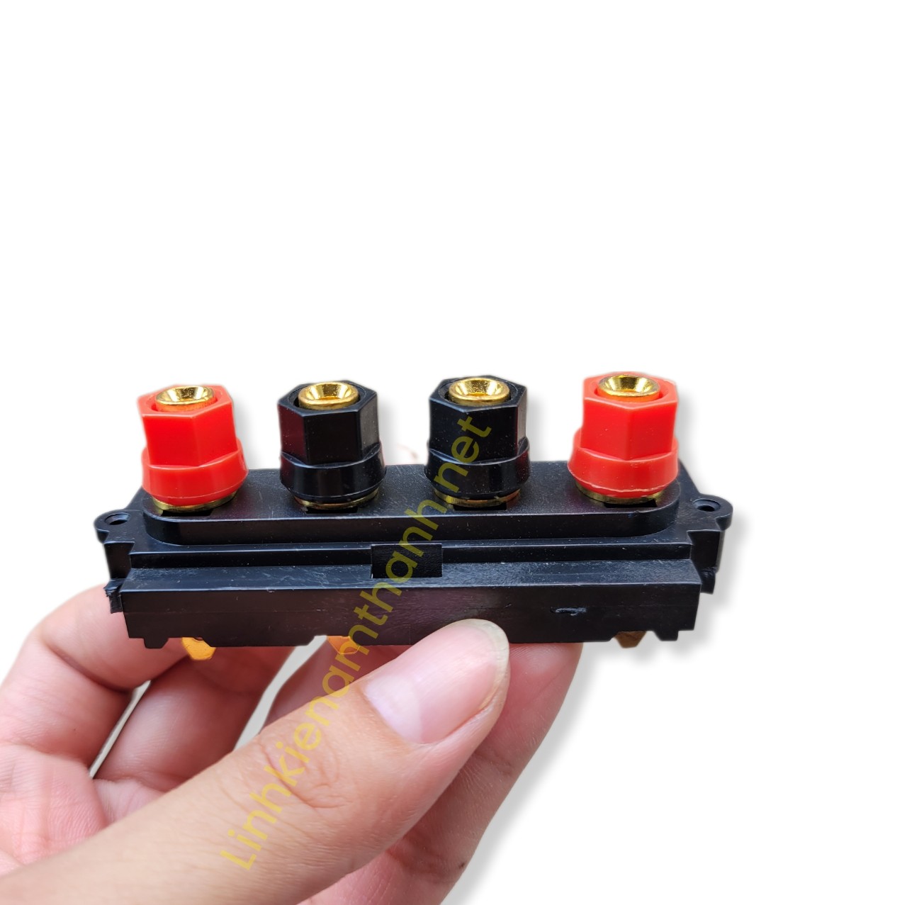 Trạm loa ampli 4 lỗ