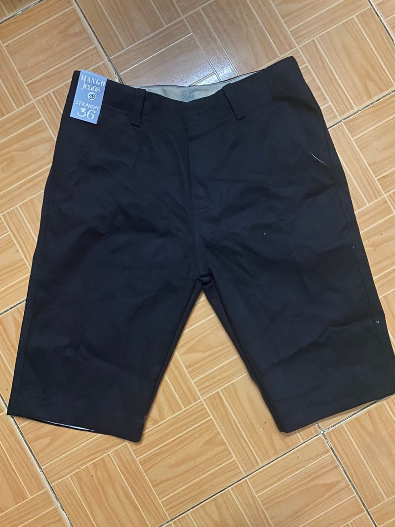 Quần short nam kaki