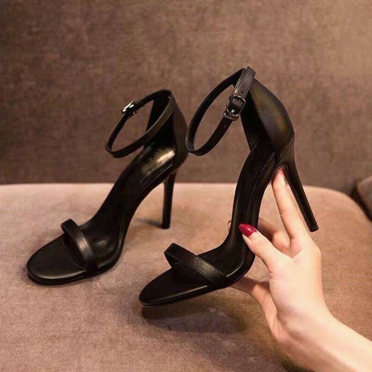 Giày Sandal cao gót  thời trang mã SHS7