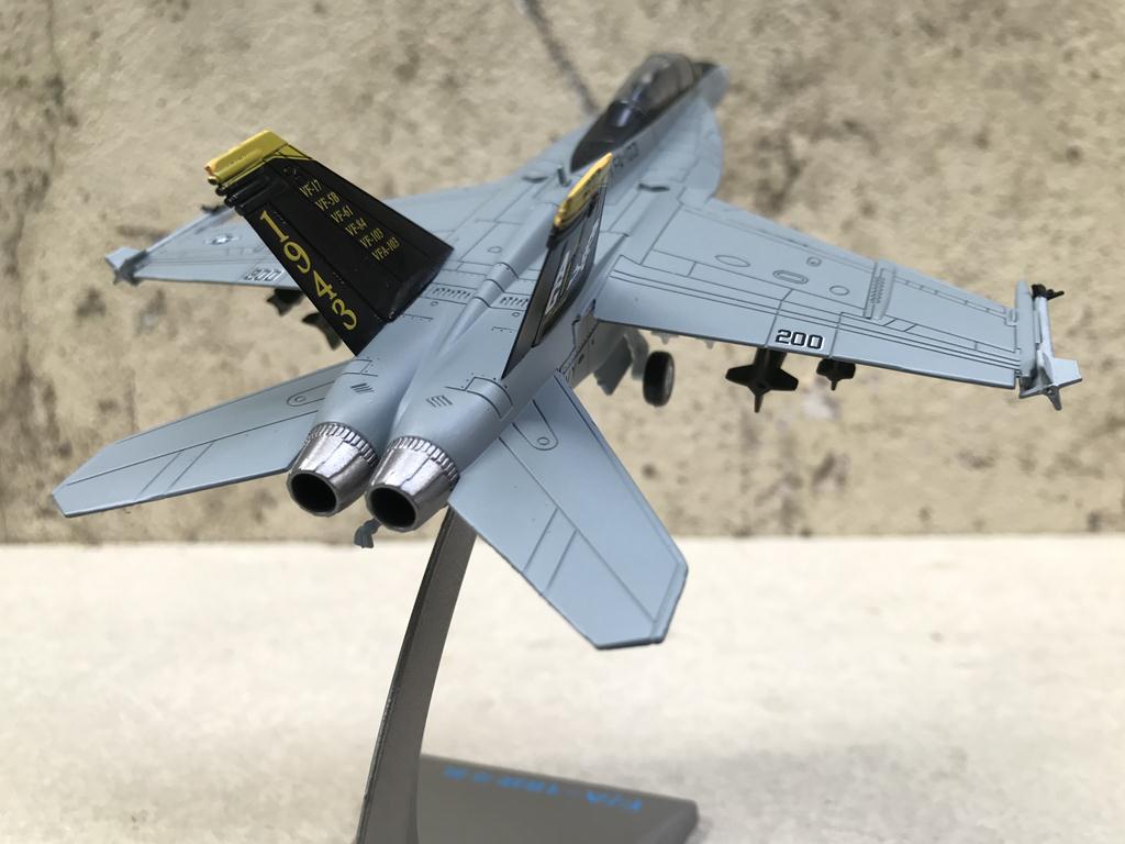 [HCM]Mô hình Máy bay F18 F/A Super Hornet - 1:100