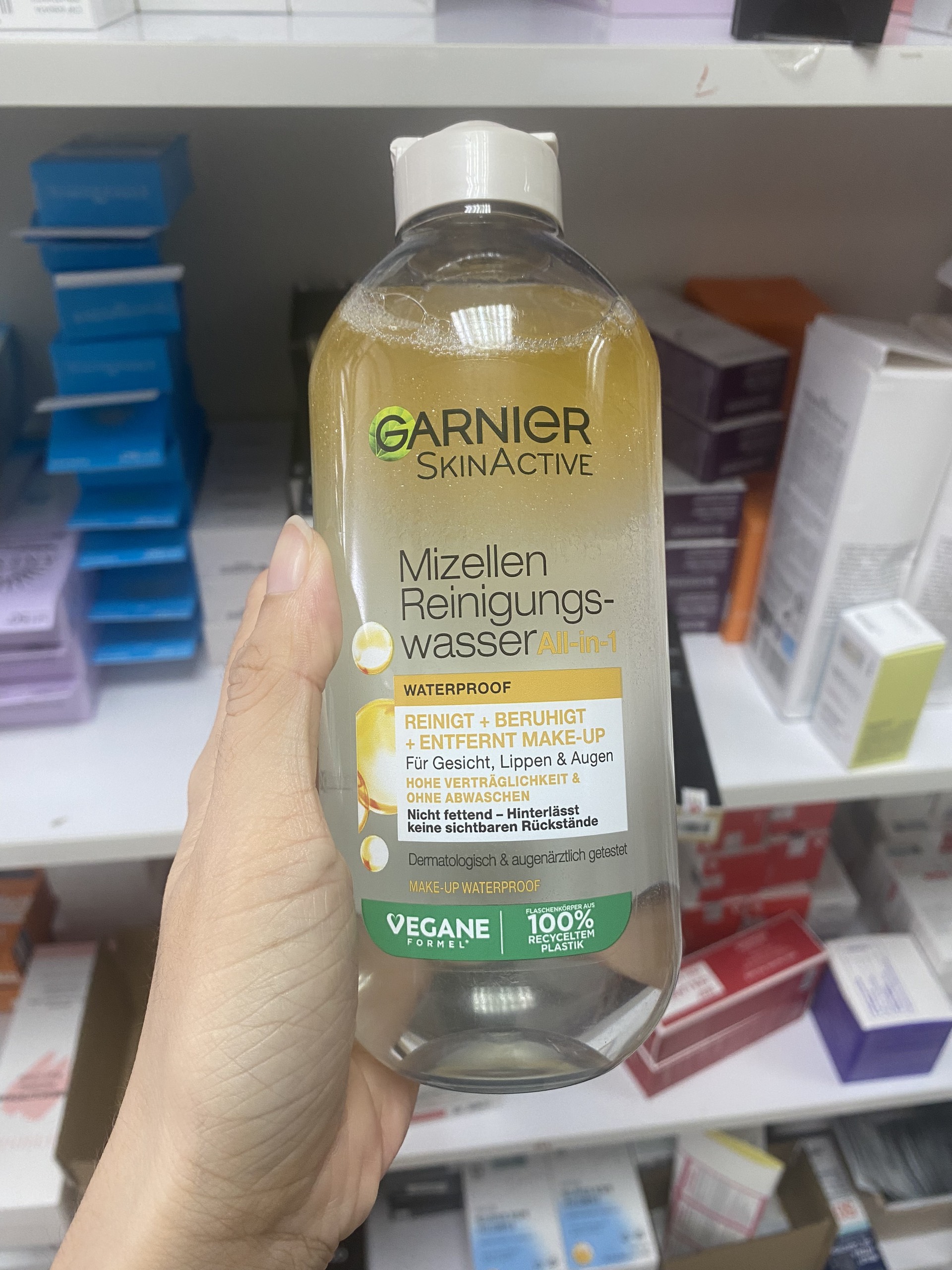 Nước Tẩy Trang Dịu Nhẹ Sạch Sâu Garnier 400ml