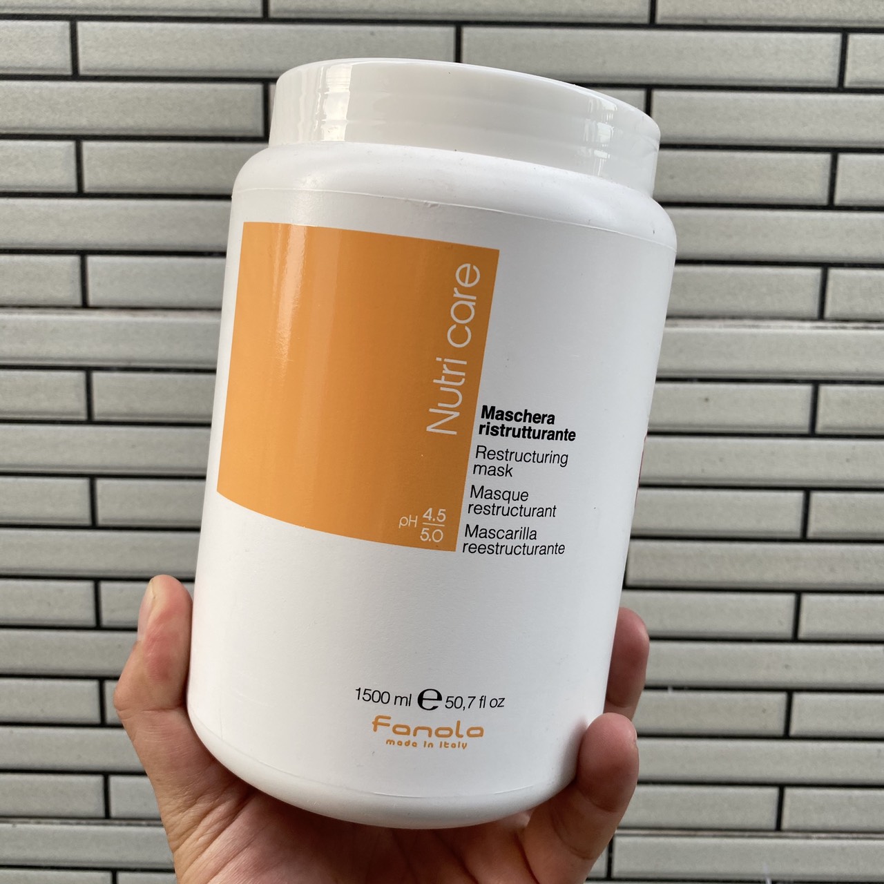 Hấp dầu Fanola Nutricare Restructuring chăm sóc tóc hư tổn 1500ml