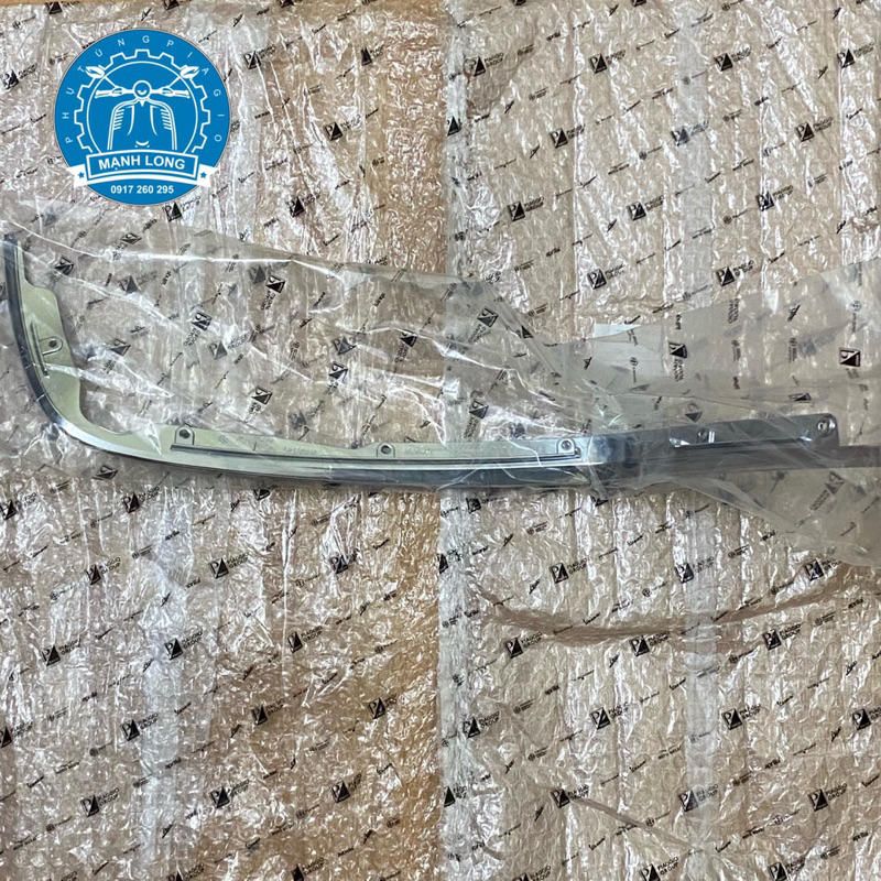Bộ nẹp mạ chrome Vespa Sprint, Vespa primavera ( Chính hãng )