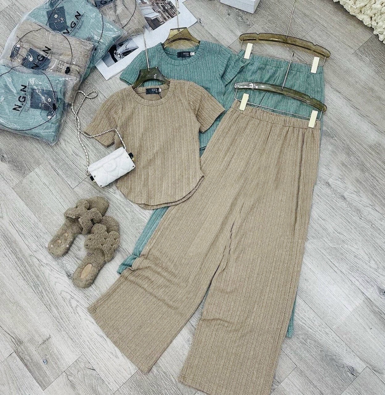 Set bộ thun gân ngắn tay , set bộ mặc đi chơi xinh
