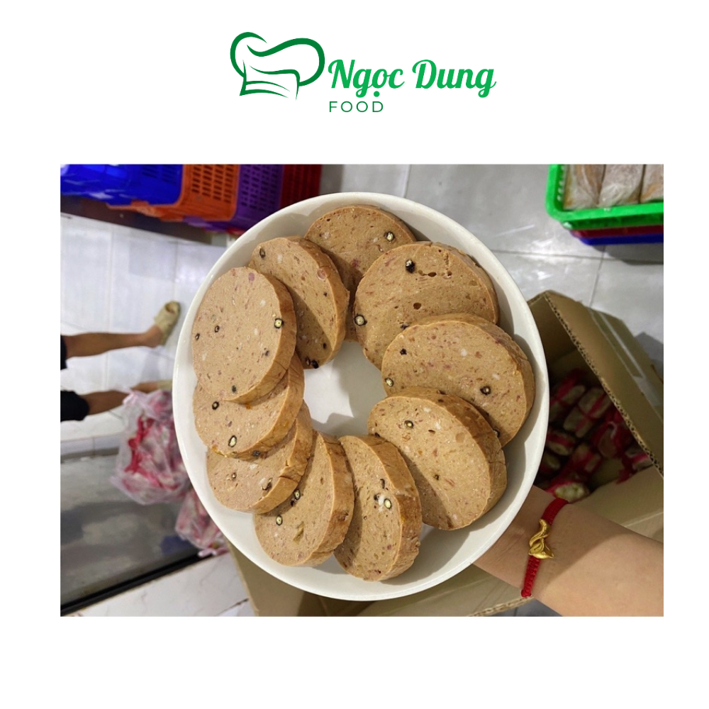CHẢ BÒ TIÊU ĐEN Đòn 500gr (giao tphcm)