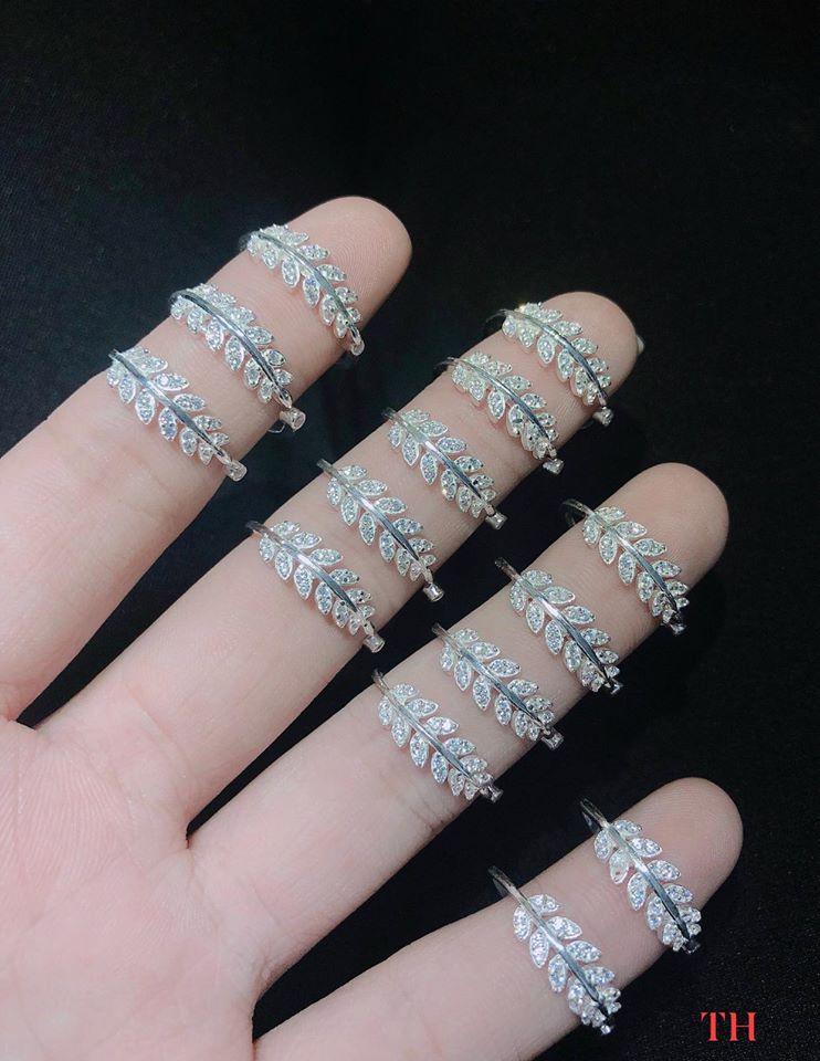 Nhẫn lá nguyệt quế, nhẫn bạc nữ