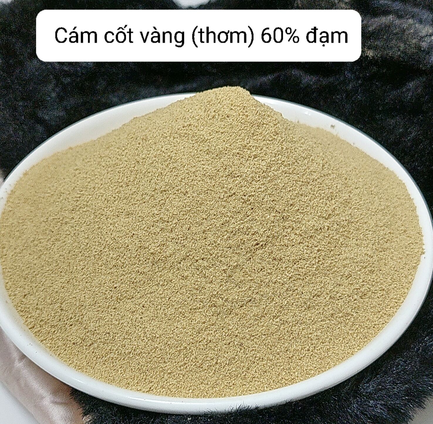 Cốt vàng Thơm 60% đạm trộn mồi câu cá. gói 500g đến 1kg