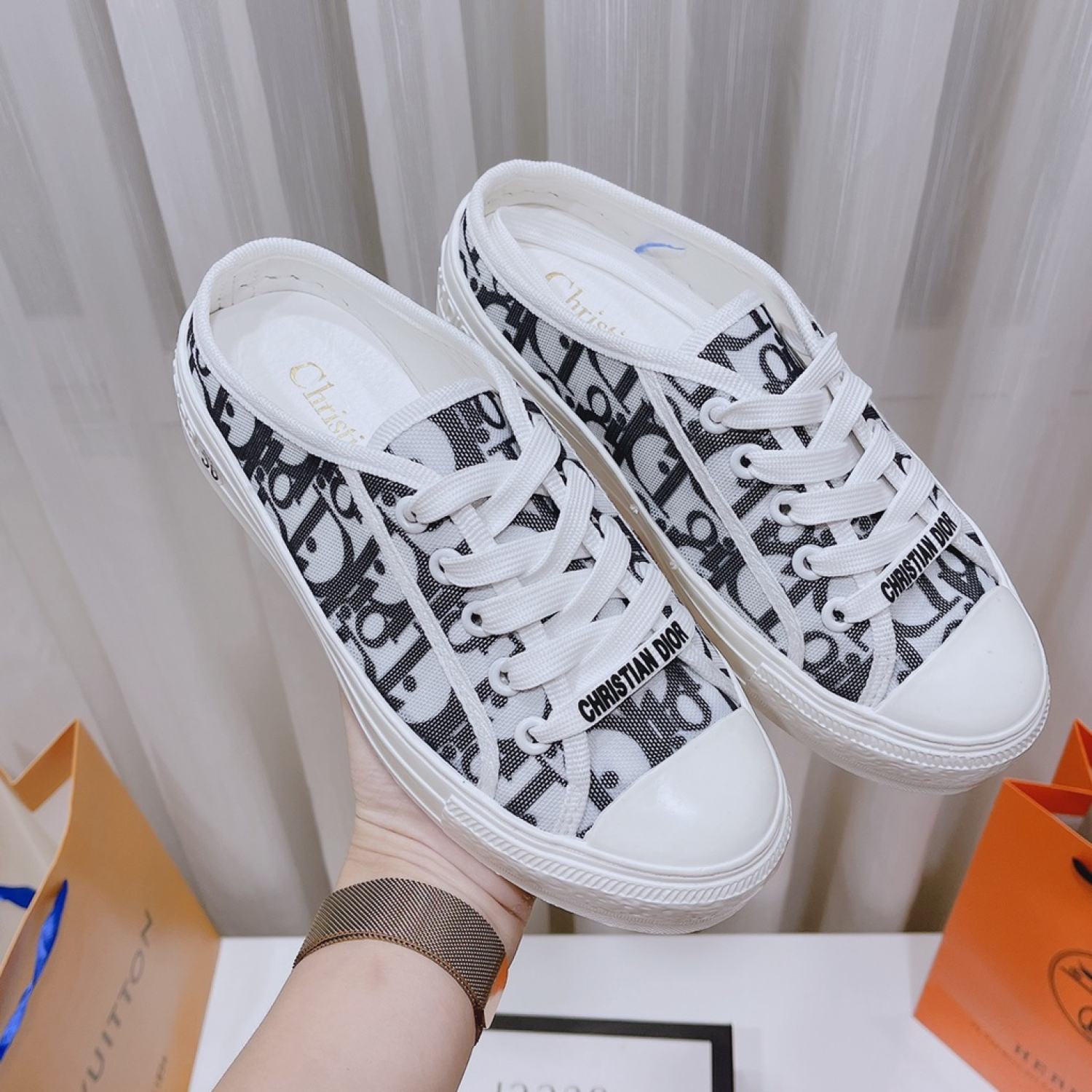 giày sục thể thao [HOT TREND] 2022 một siêu phẩm [ẢNH THẬT]