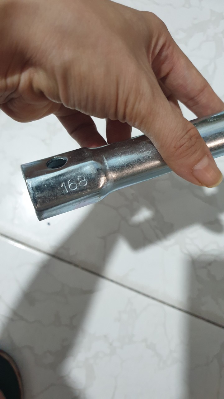 Típ mở bugi 17 x 21 / tuýp mở bugi máy nổ (2 CÁI)