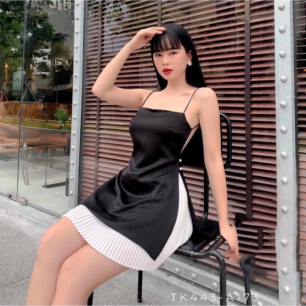 CHÂN VÁY XẾP LI NGẮN