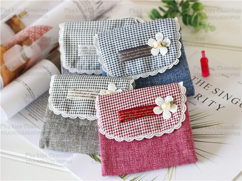 Ví Mini Hoa trắng nắp gập 2 ngăn 53k