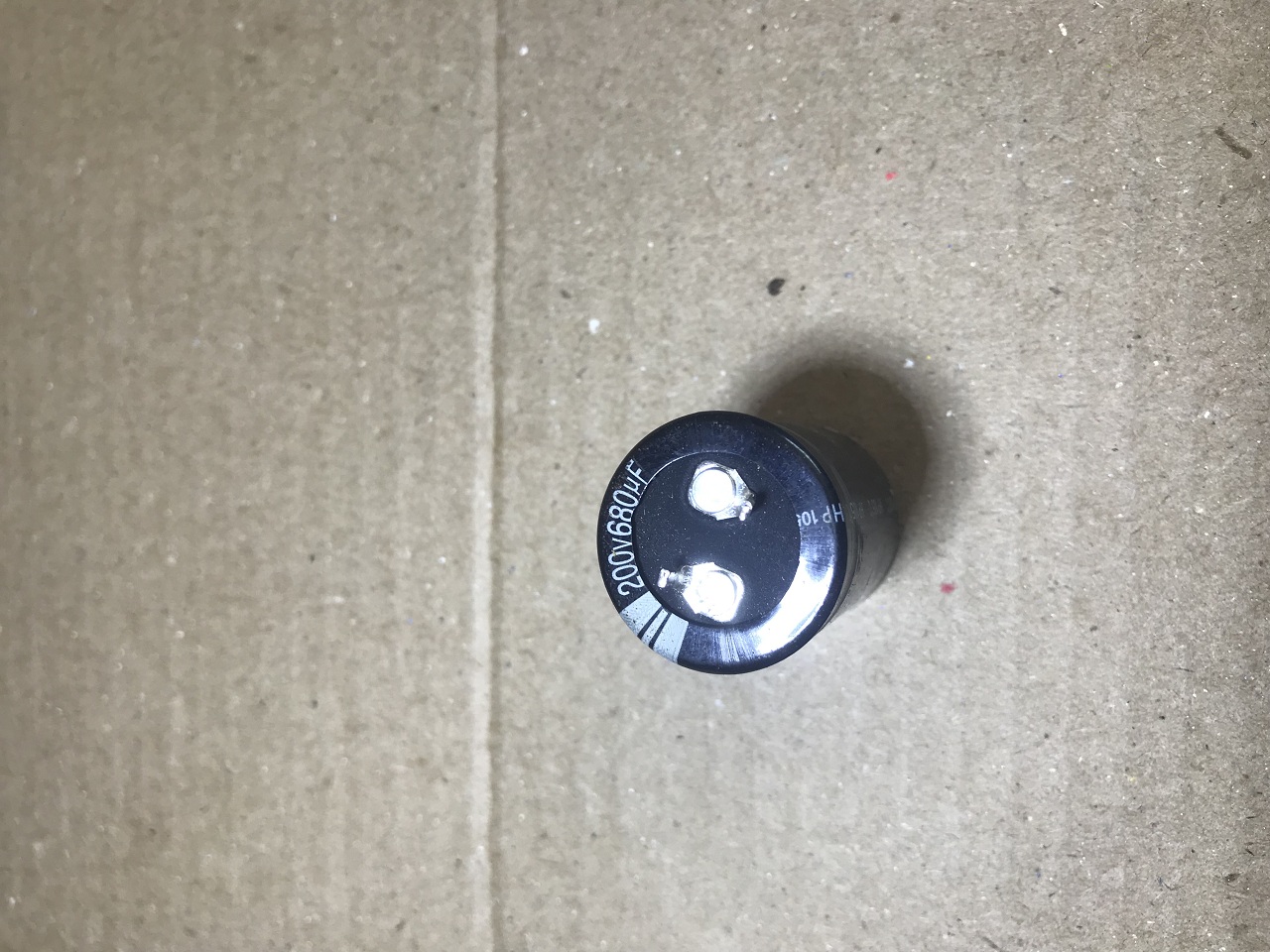 Tụ hóa tụ phân cực, tụ sừng 680uf 200v tháo máy